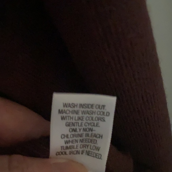 Croft & Barrow Women Burgundy Cardigan Sweater NWT - Picture 5 of 5